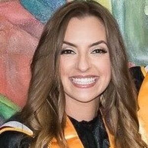 Meet your Posher, Lynsey